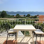 Apartments With Parking Space Viganj, Peljesac - 10188 Apartman