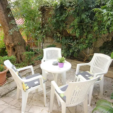 Apartments With Parking Space Viganj, Peljesac - 10188