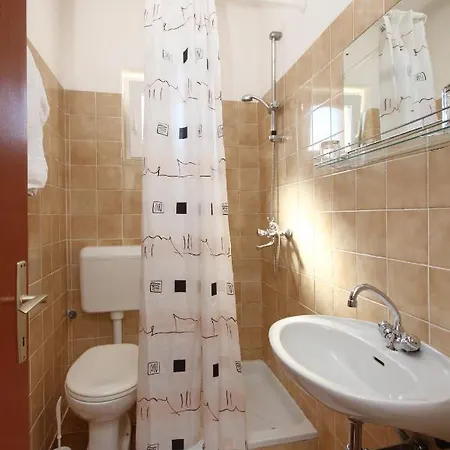 Apartments With Parking Space Viganj, Peljesac - 10188 *