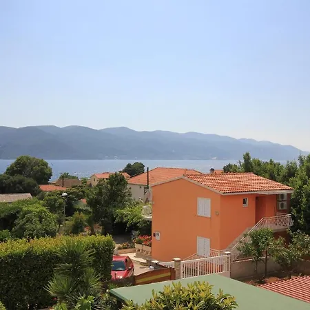 Apartments With Parking Space Viganj, Peljesac - 10188 *